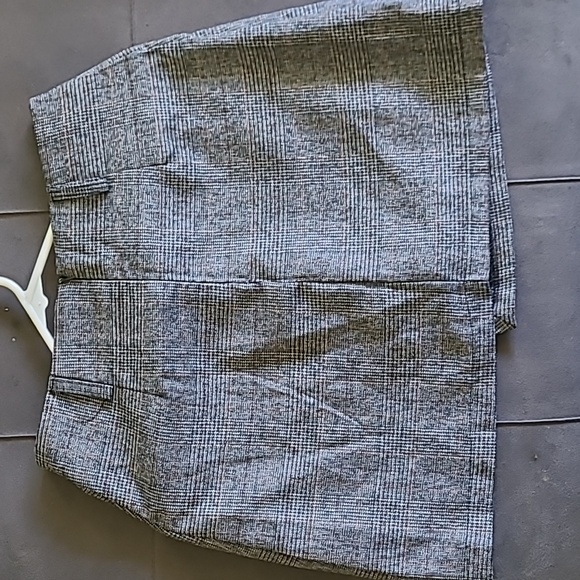 ELIG Skirt/ size M /color gray - Picture 5 of 9